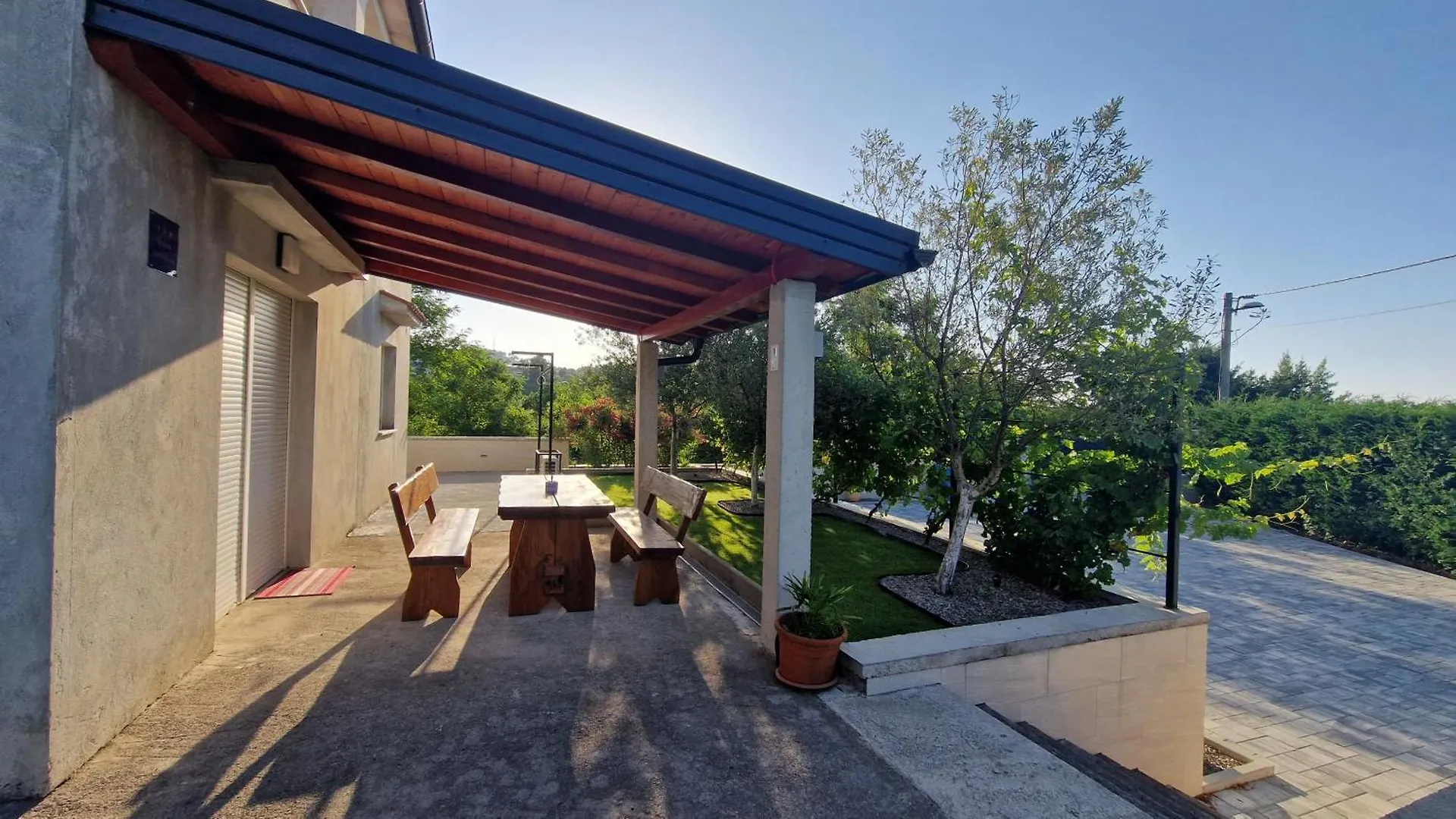 Apartments In Rijeka, Free Parking And Large Terrace, 15Min Drive From The Beach